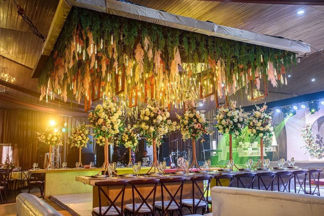 Event décor and table setting by P MEDIA